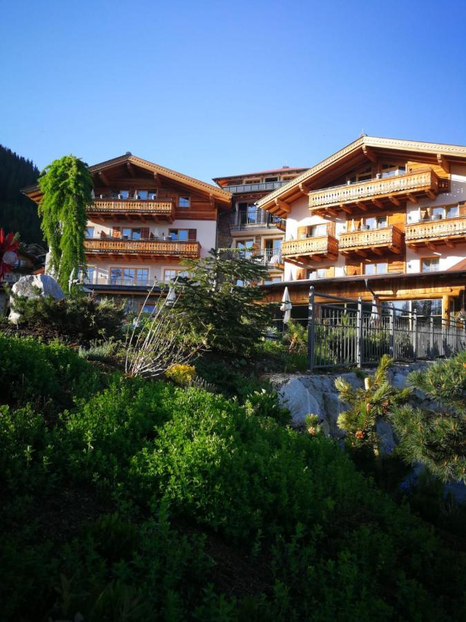 Berghotel Der Koenigsleitner - Adults Only Konigsleiten Exterior foto
